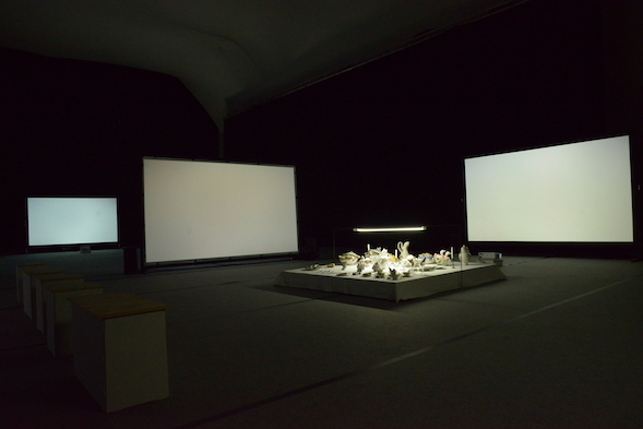 installation vidéo, Marseille, 2023, ©ninagazaniolvérité